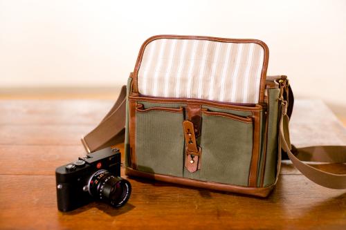 Fogg Satchels | Tamarkin Camera